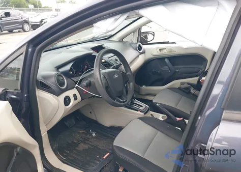 2013 Ford Fiesta S из США, поврежденный, VIN 3FADP4AJ1DM108972